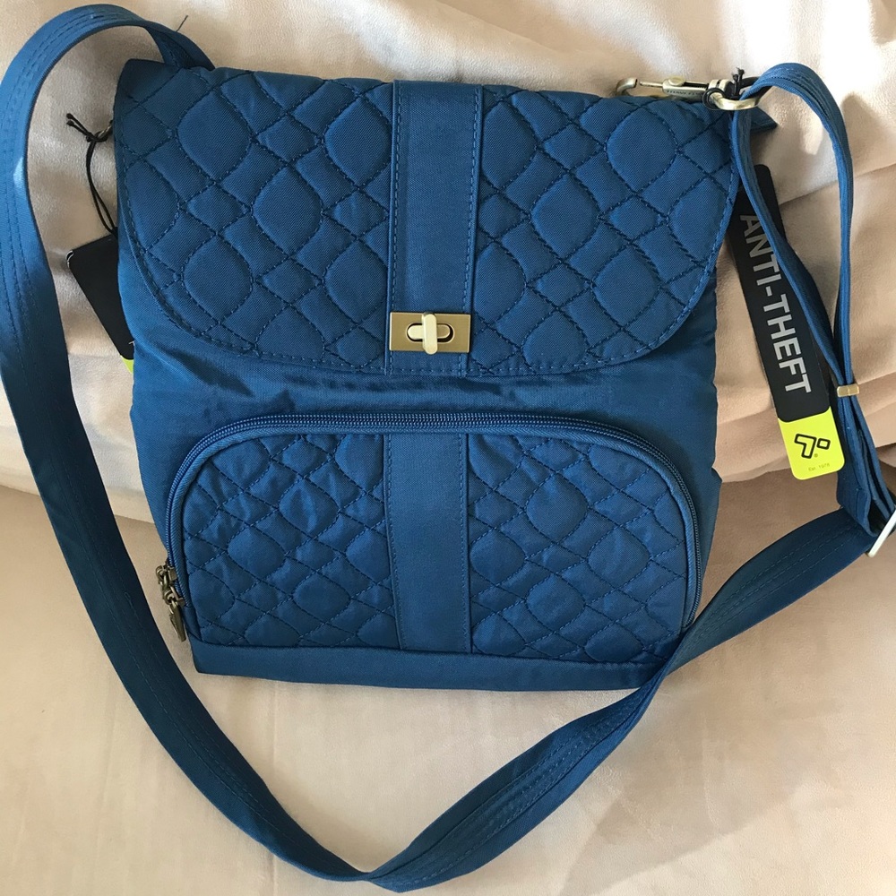 New with tags! Travelon brand blue traveling bag